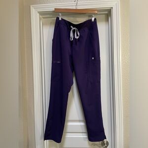 FIGS High Waisted Yola Skinny scrub Purple Jam Medium